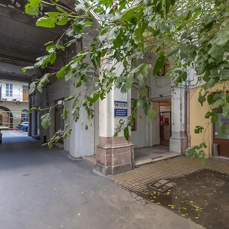 Апартаменты Urban Oasis